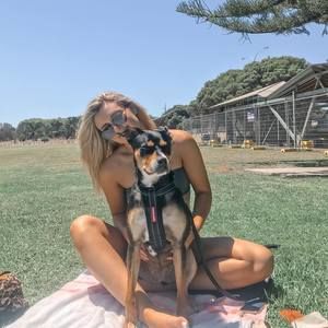 Meet your Posher, Sara